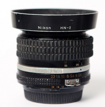 Nikon 28mm f/2.8 AI-S