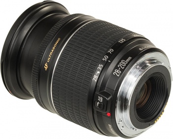 Canon EF 28-200 mm f/3.5-5.6 USM